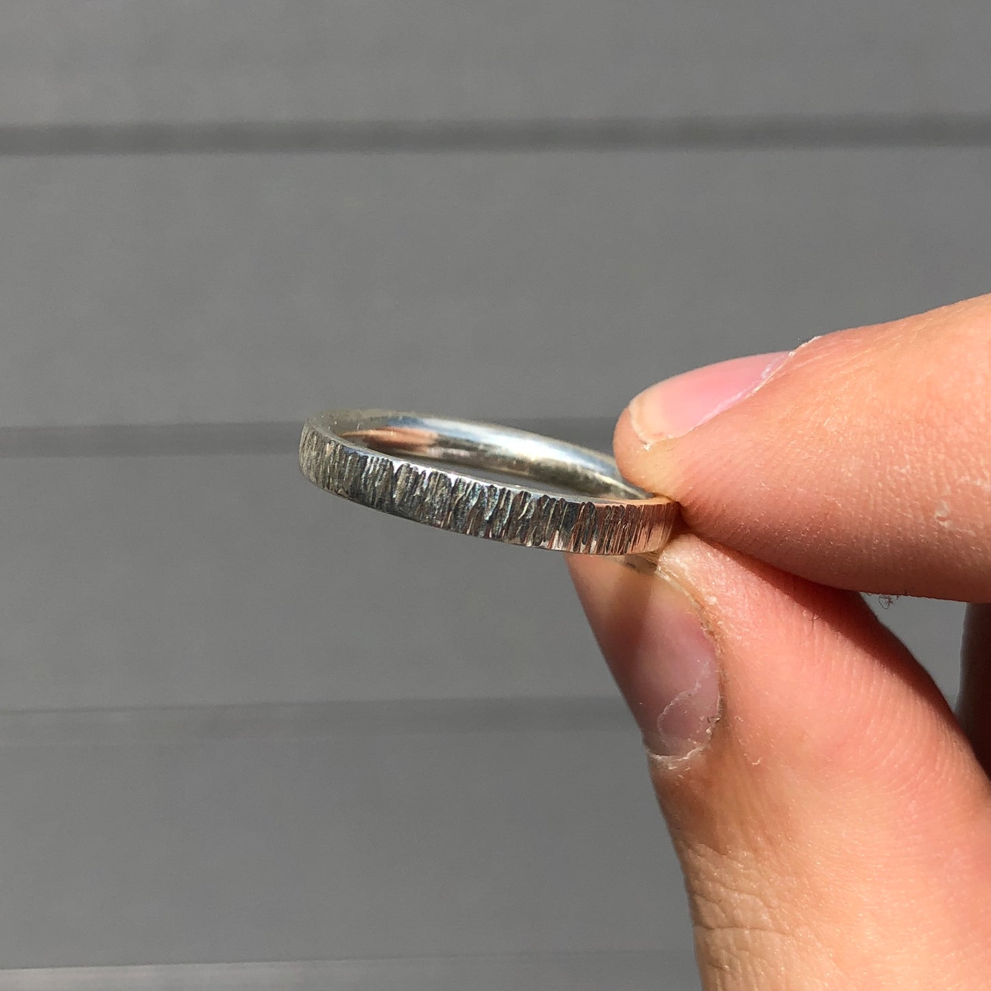 Textured silver band